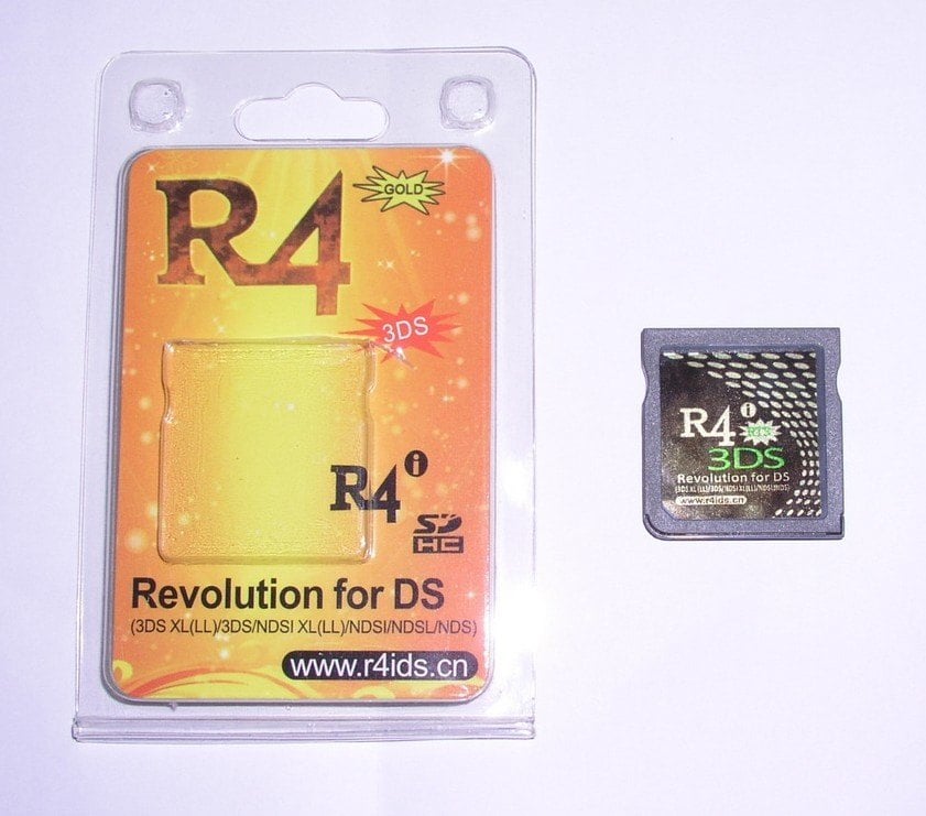 R4i 3DS RTS changes packaging/artwork? | GBAtemp.net - The Independent  Video Game Community