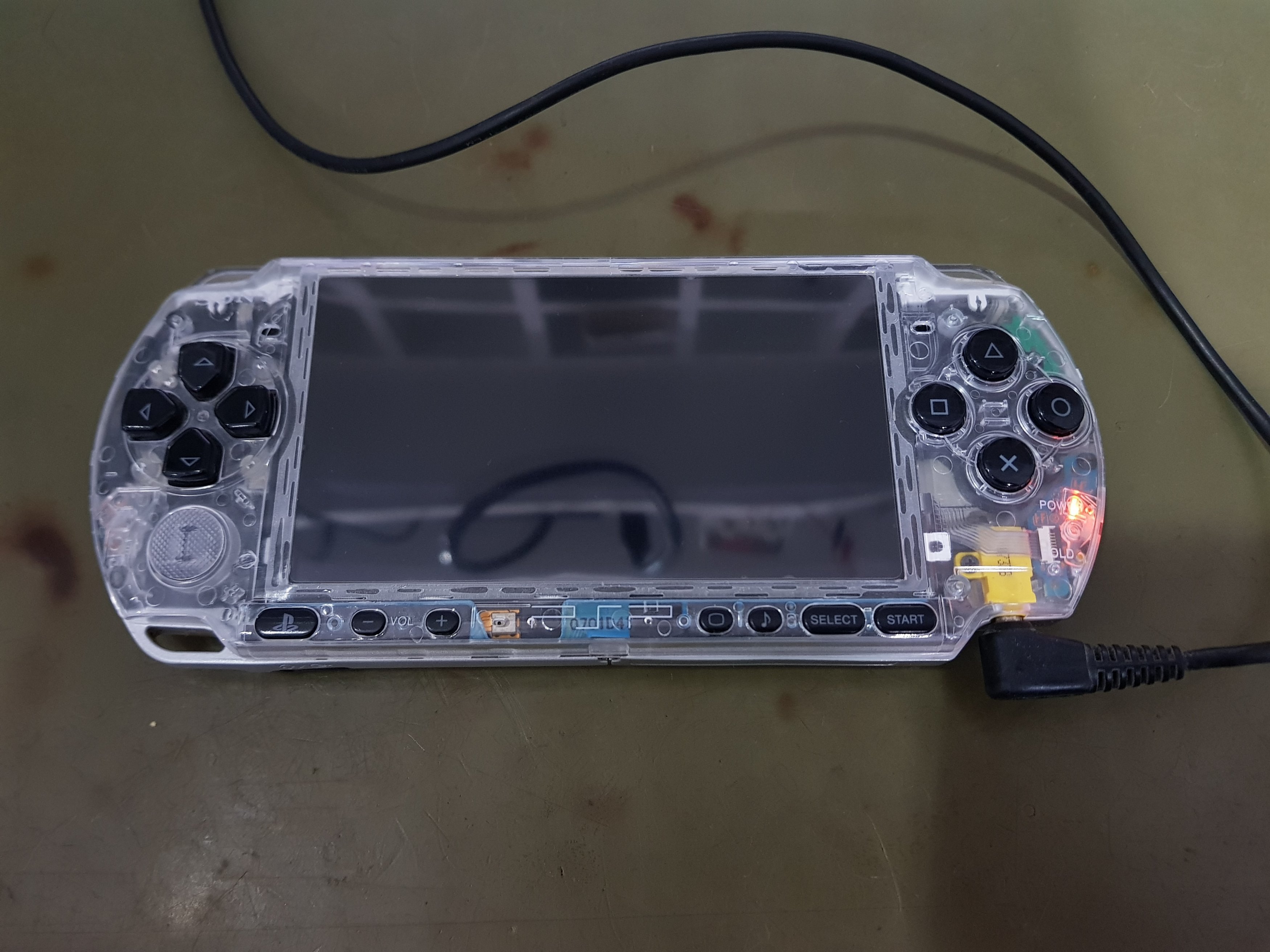 PSP Battery MOD with Xperia Z1 Compact Battery | GBAtemp.net - The  Independent Video Game Community
