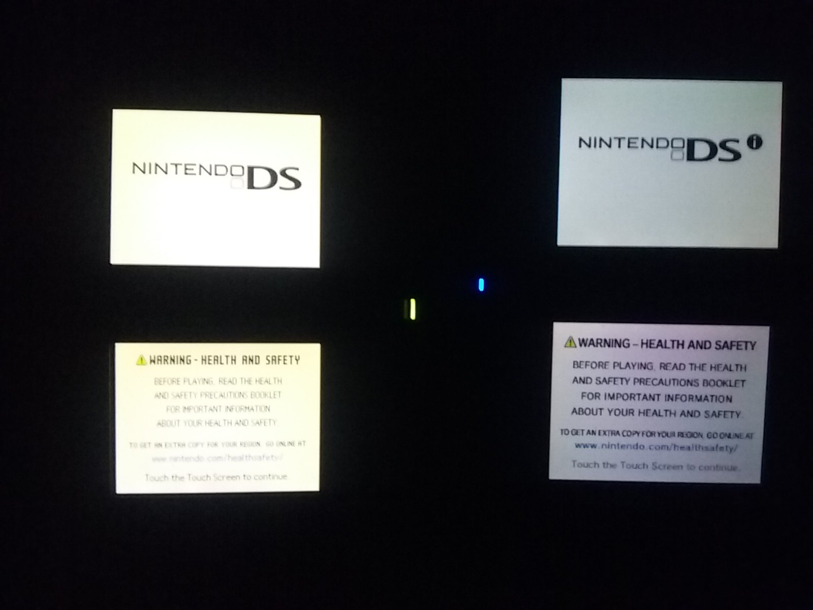 My DS Lite screen is yellowish/brownish? And blotchy. I just bought it. Is  this normal? | GBAtemp.net - The Independent Video Game Community