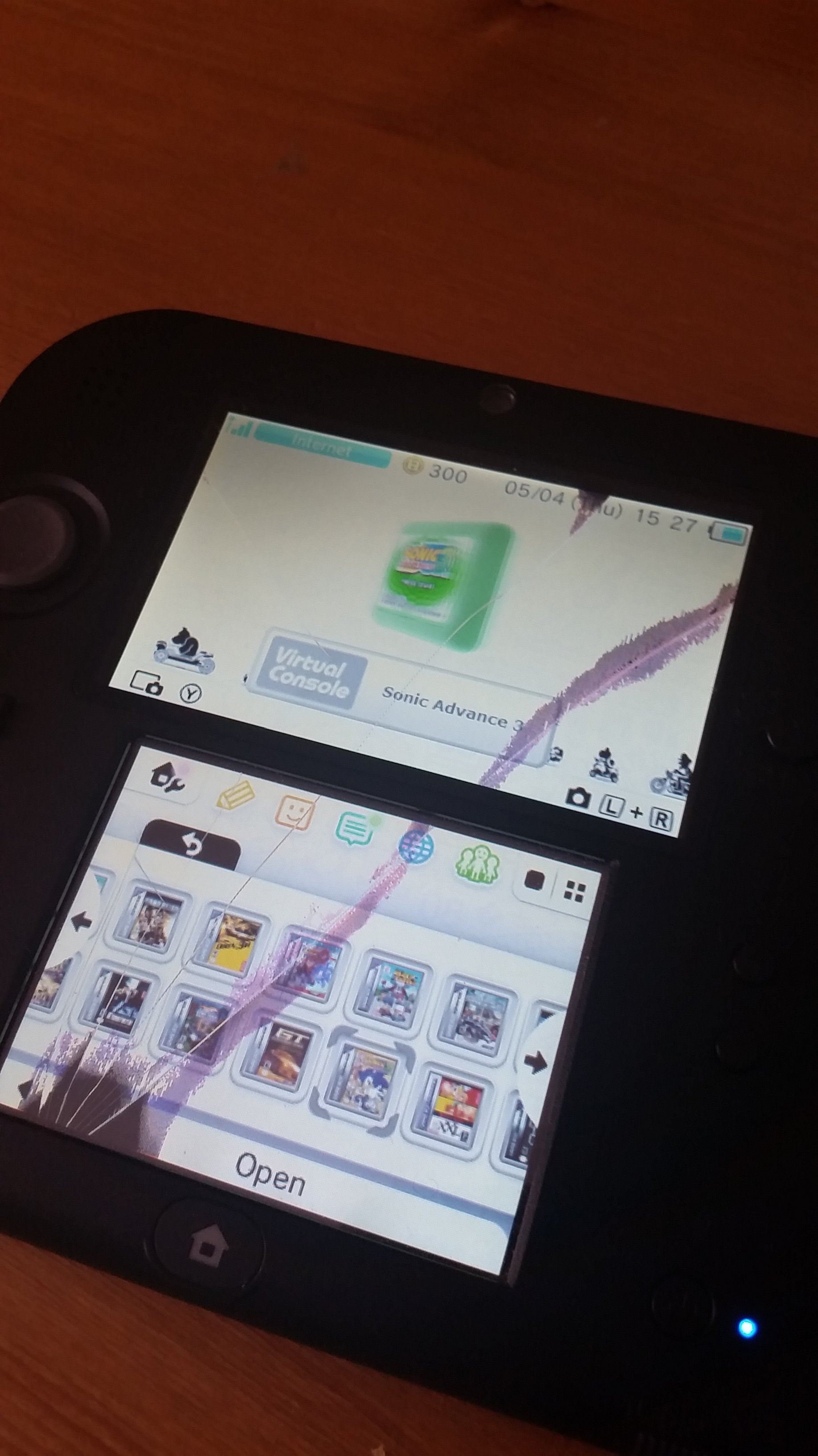 R.I.P 2DS, Should I replace the screen? | GBAtemp.net - The Independent  Video Game Community