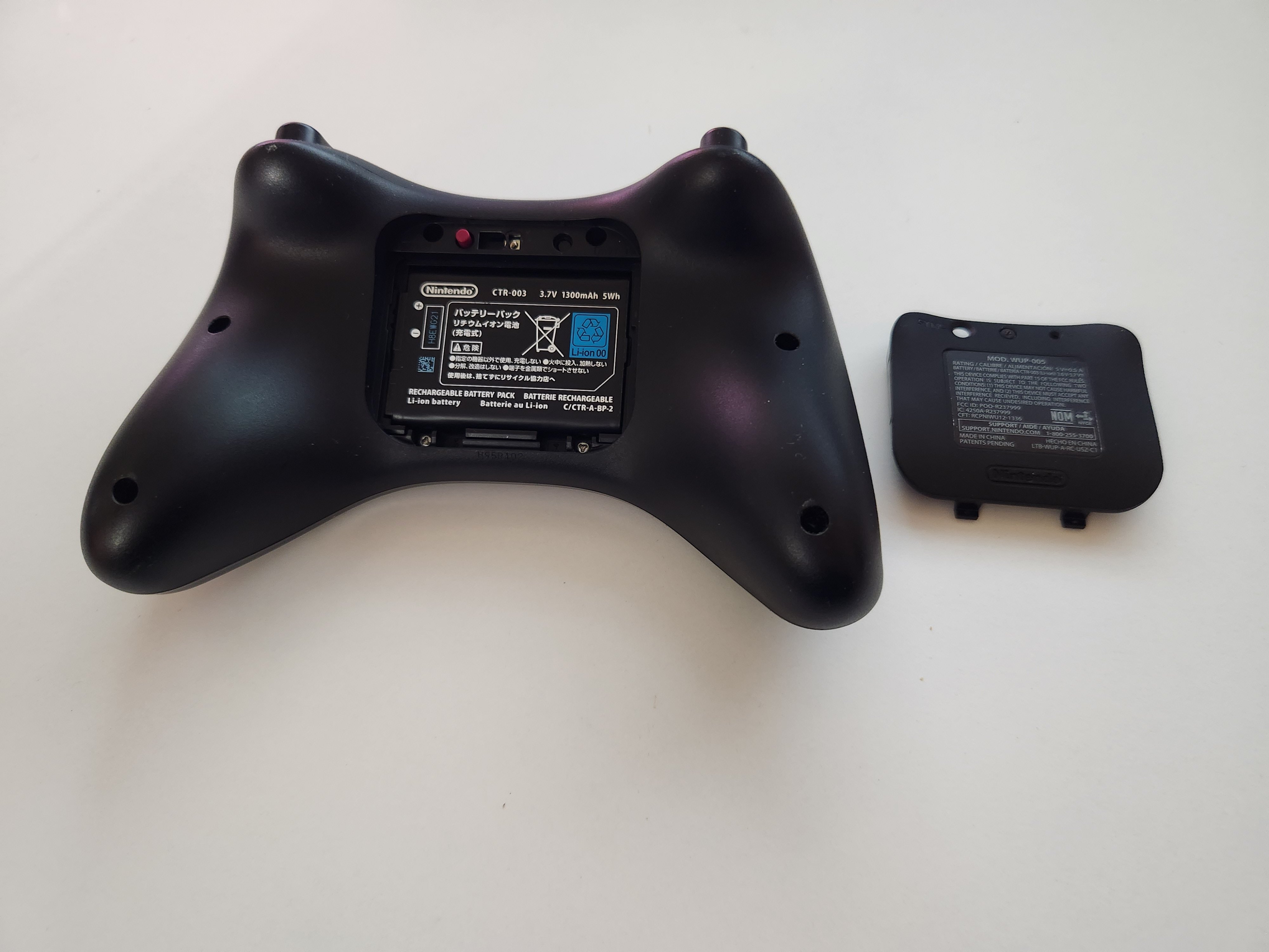Wii U Pro Controller Battery Replacement | GBAtemp.net - The Independent  Video Game Community