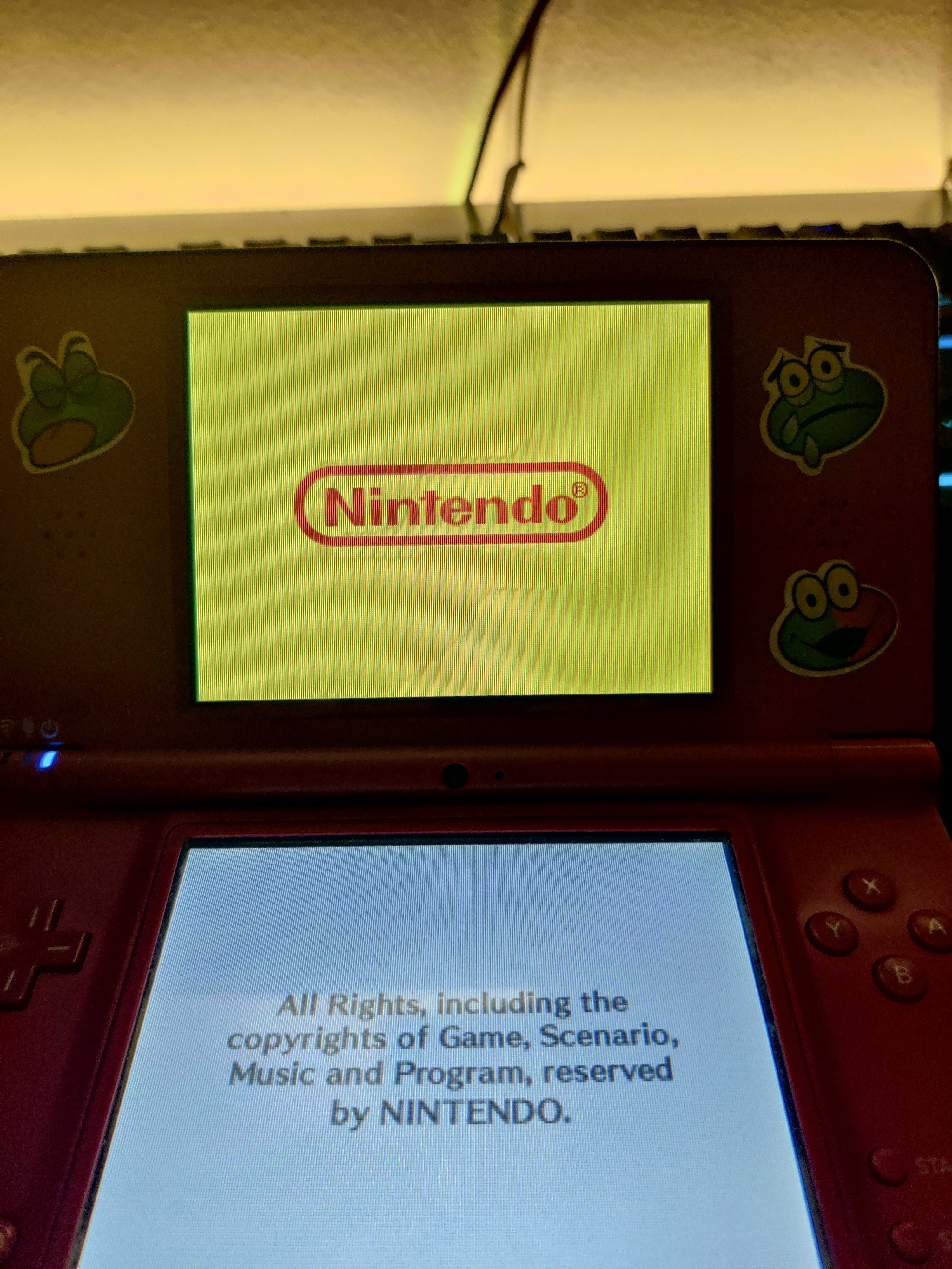 DSi XL upper screen colors washed out | GBAtemp.net - The Independent Video  Game Community