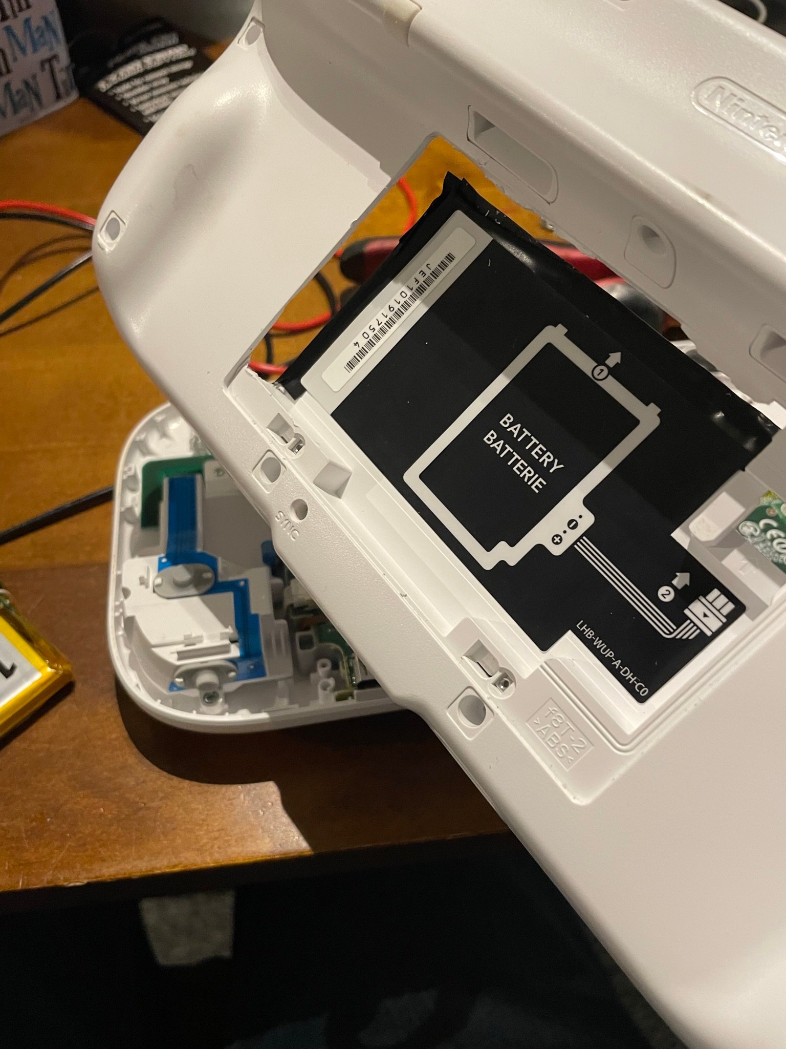 Wii U Controller - 10,000mAh Internal Battery Mod   - The  Independent Video Game Community