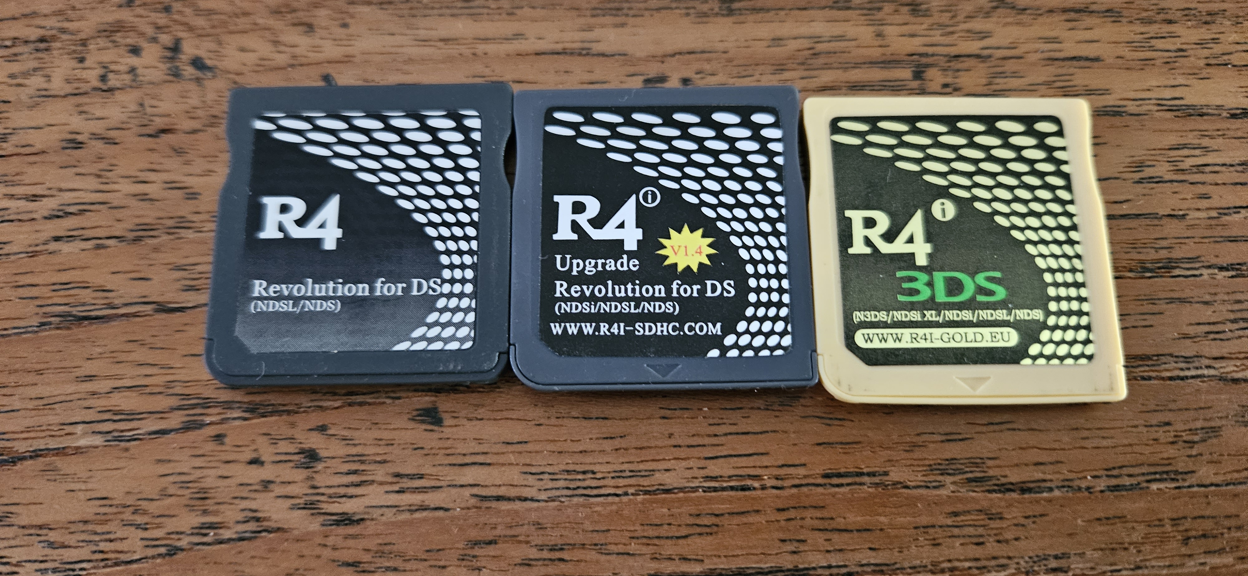 Three different R4 cards, can't get any of them to work.. | GBAtemp.net -  The Independent Video Game Community