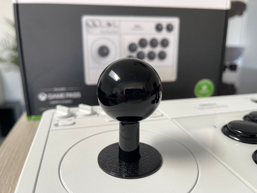 8BitDo Arcade Stick for Xbox / PC Review (Hardware) - Official GBAtemp  Review