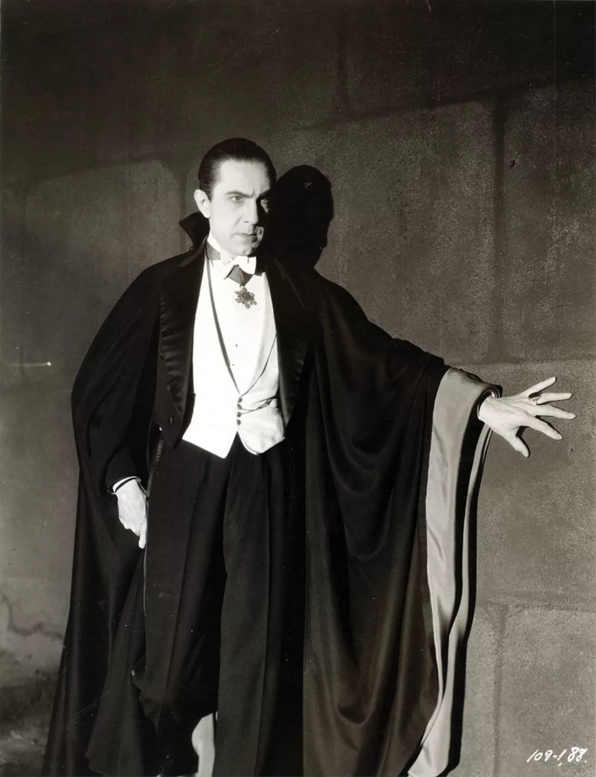 count-dracula-3982063982.webp