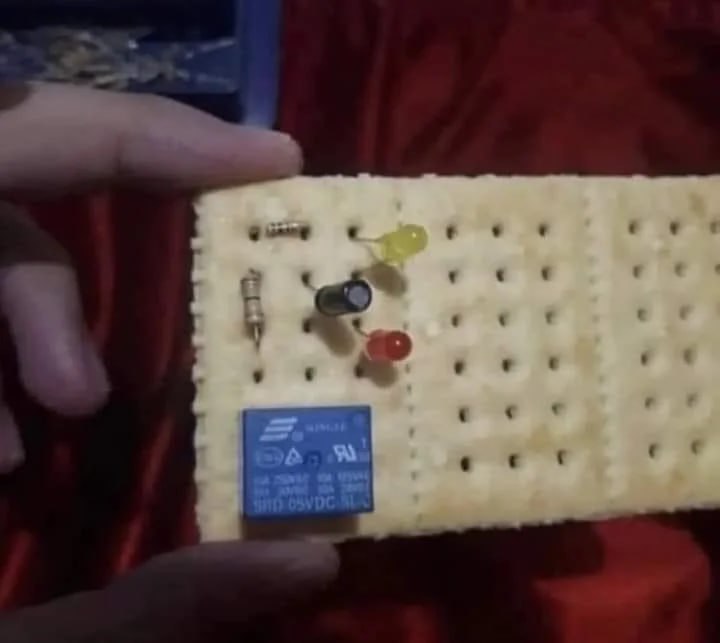 CrackerBoard.jpg