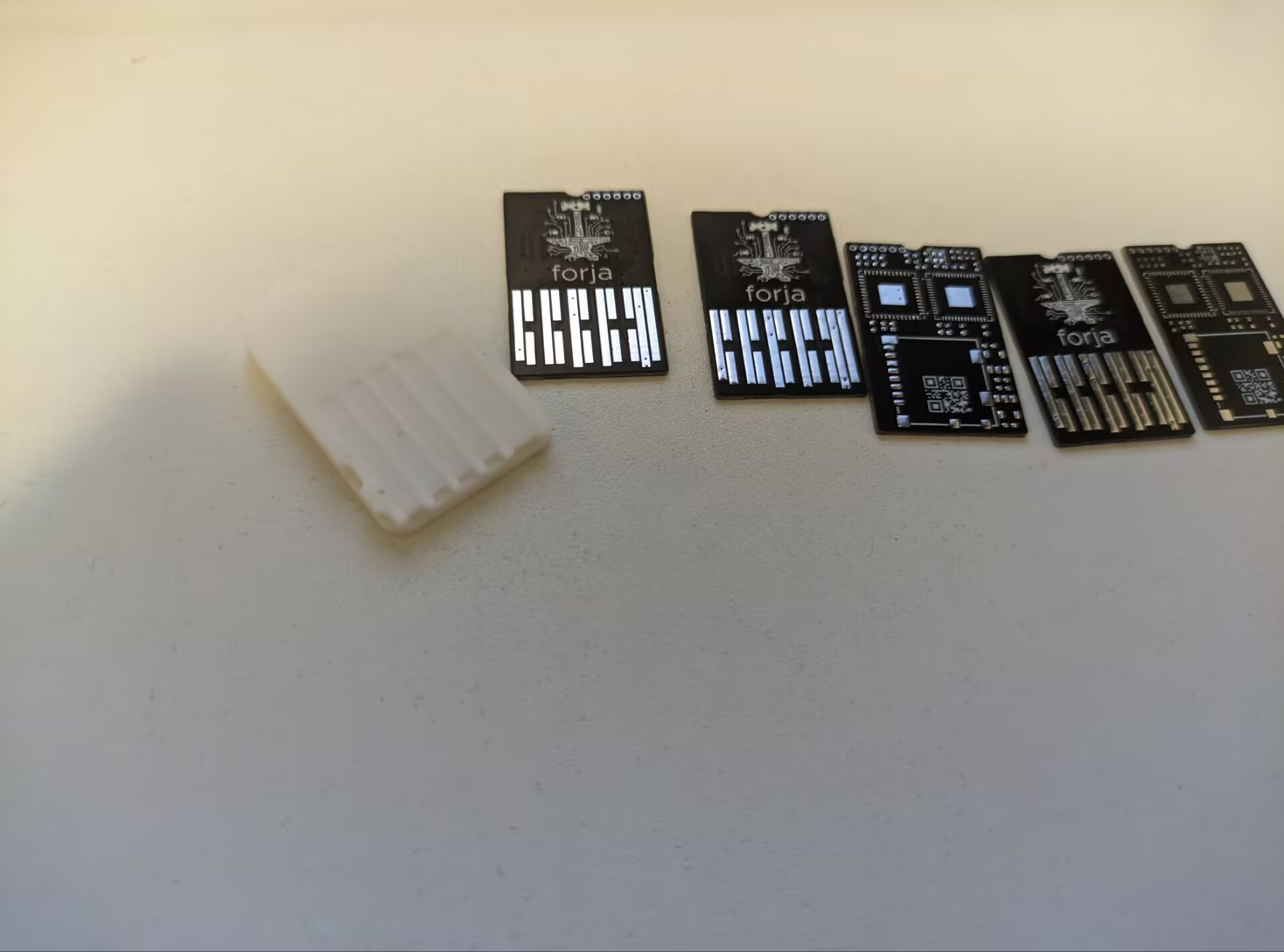 eda3c253f8a103faf0084fc3ebb37a3d.jpg