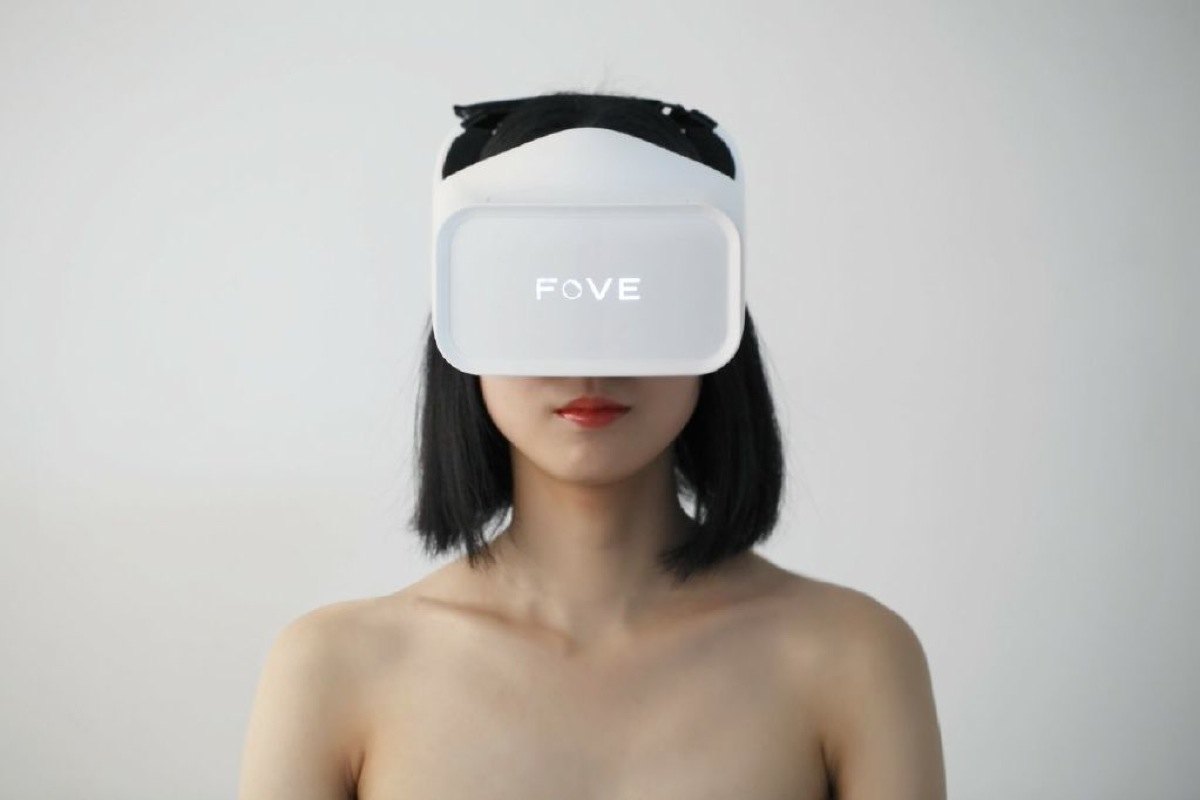 Fove-VR-Headset.jpg