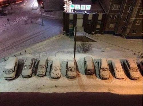 funny-picture-cars-snow-faces.jpg