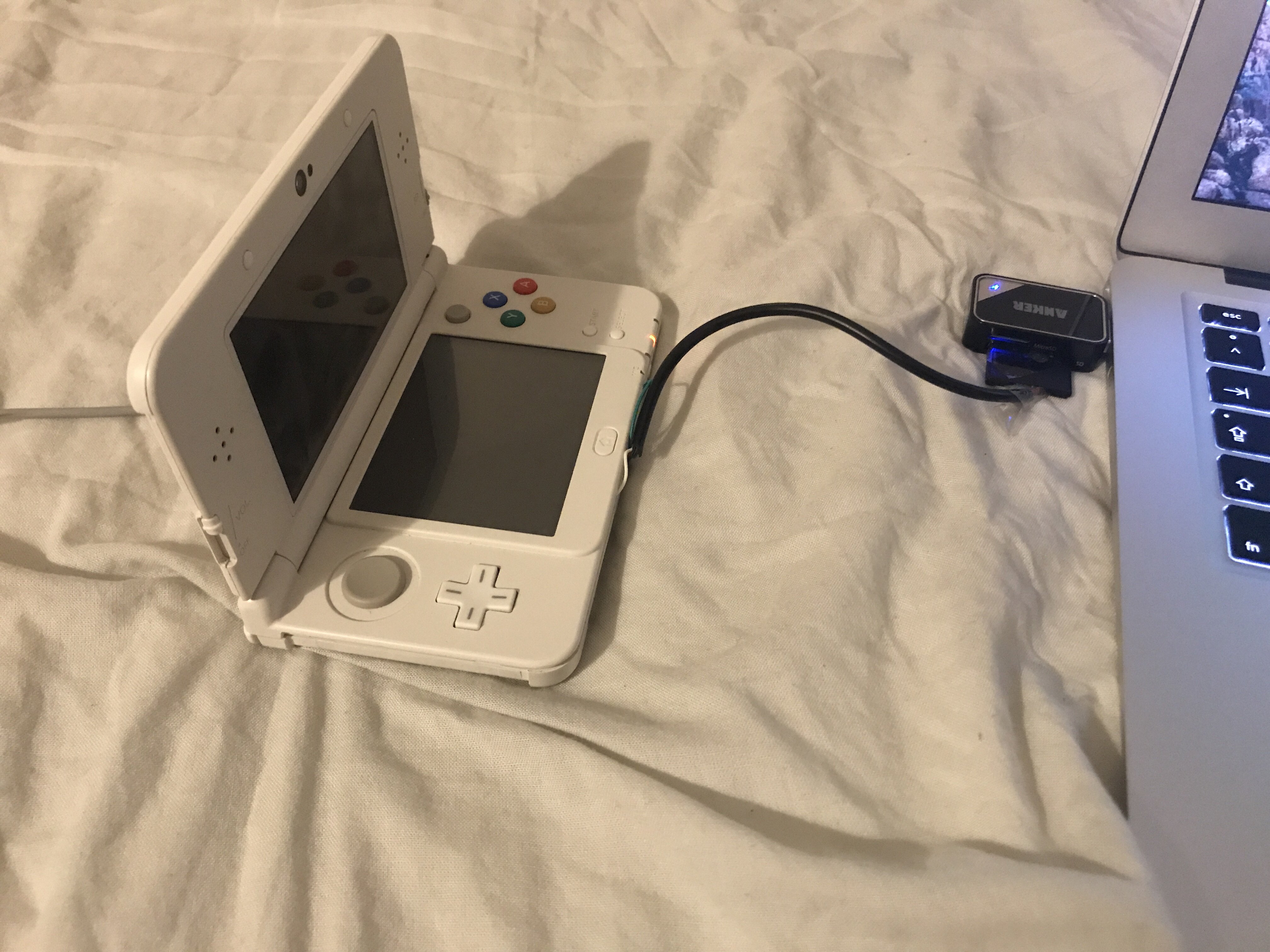 Question] Bricked n3ds: No blue light, no screen flashing, just charging  indicator | GBAtemp.net - The Independent Video Game Community