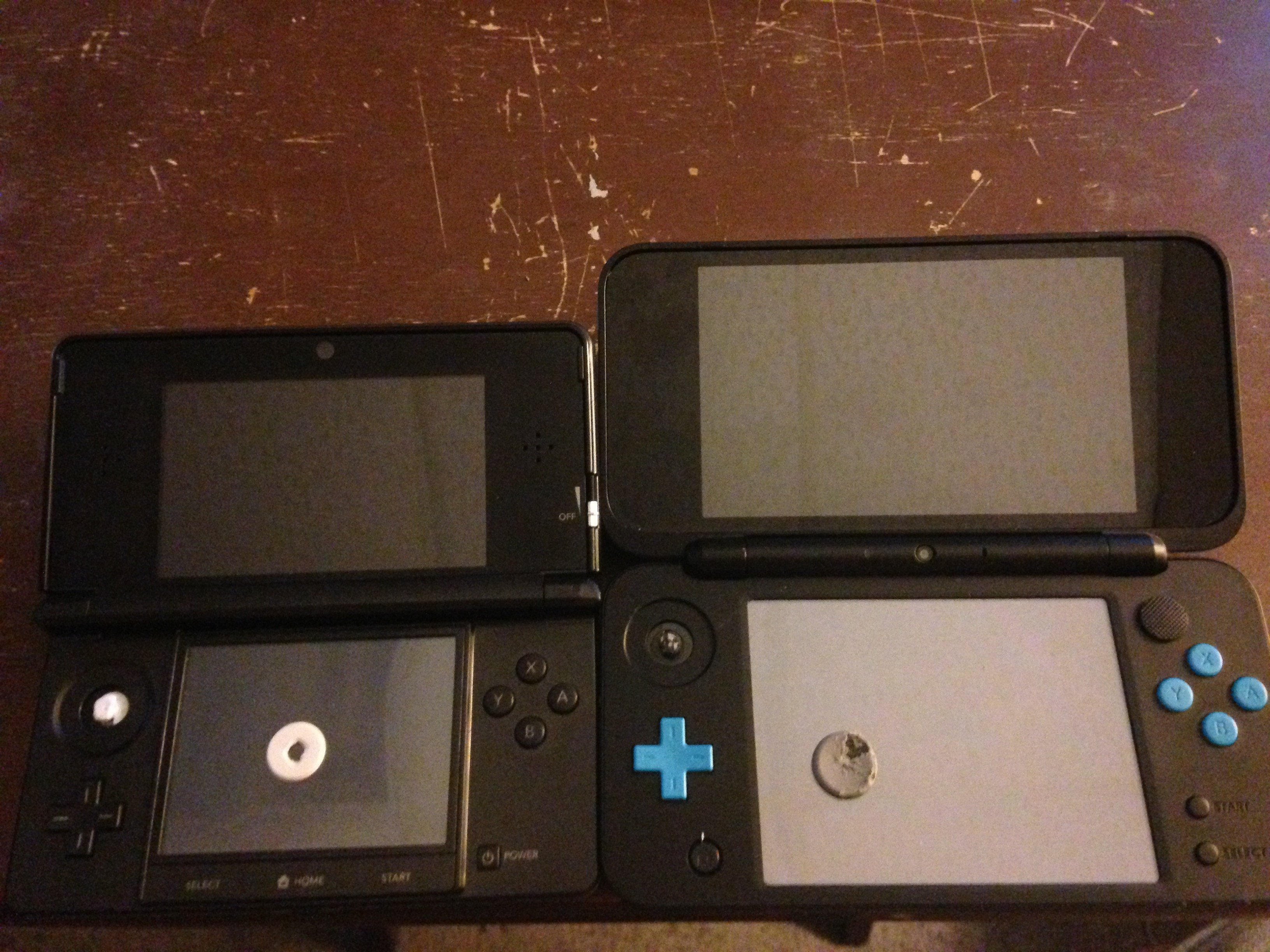 New 2DS XL Circle Pad broken off - any option to replace without opening  the system? | GBAtemp.net - The Independent Video Game Community