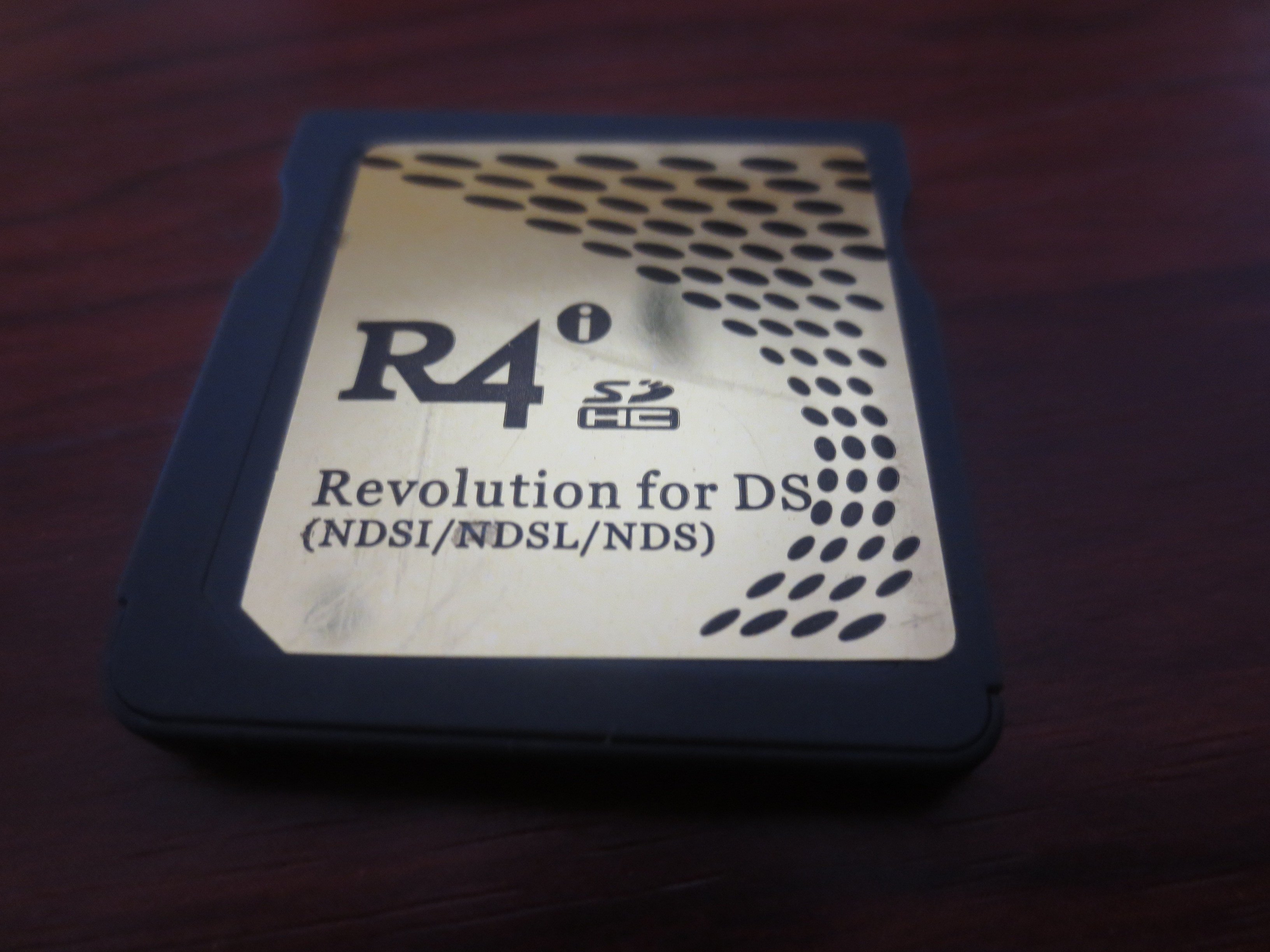 R4i SDHC Revolution for DS (NDSI/NDSL/NDS) | GBAtemp.net - The Independent  Video Game Community