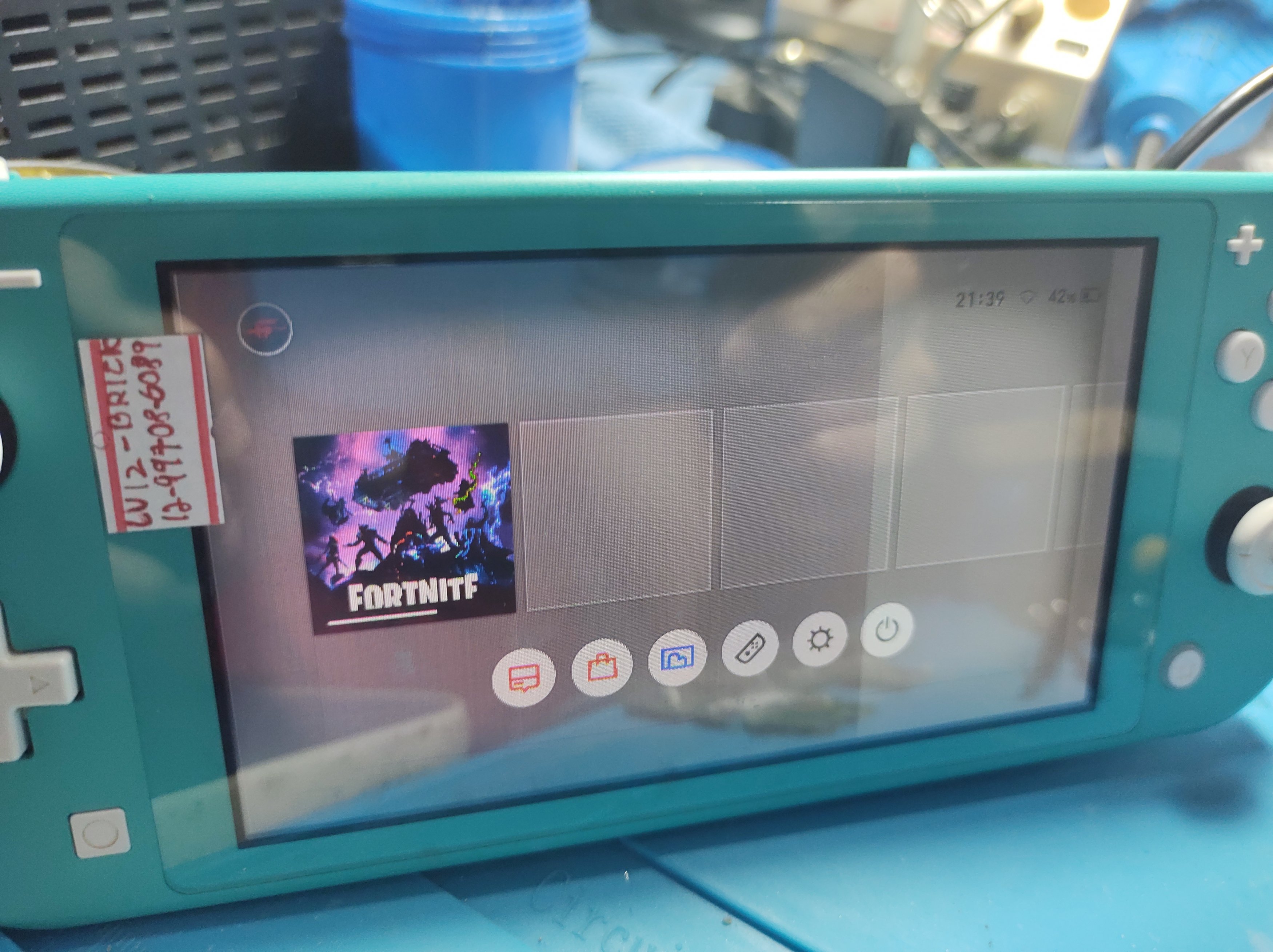 Switch Lite LCD issues: flicker, low quality and "burned in" images |  GBAtemp.net - The Independent Video Game Community