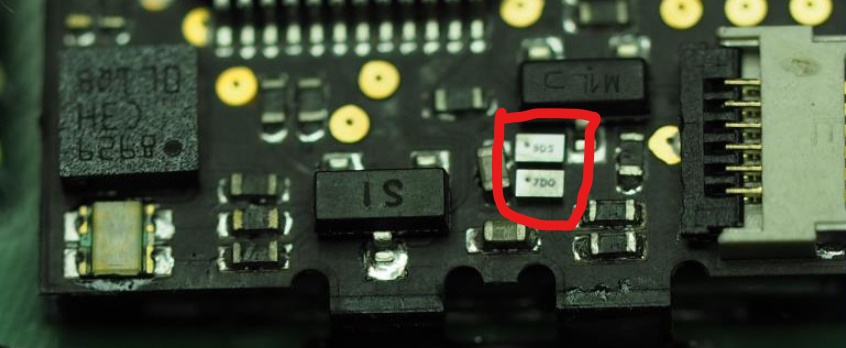 SX Core/Lite Chip motherboard above this 2 IC is what does anyone know |  GBAtemp.net - The Independent Video Game Community