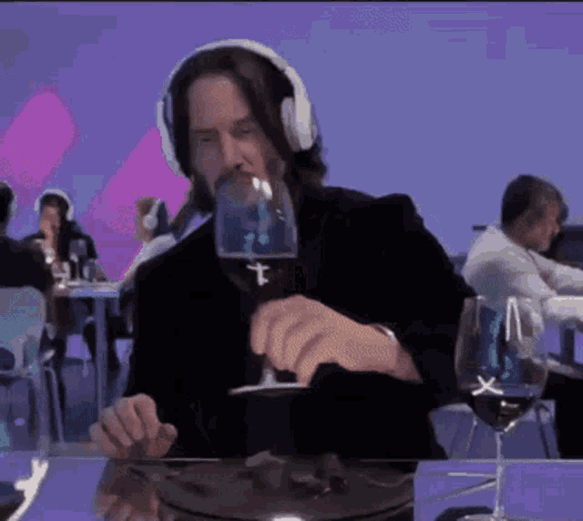 keanu-reeves.gif