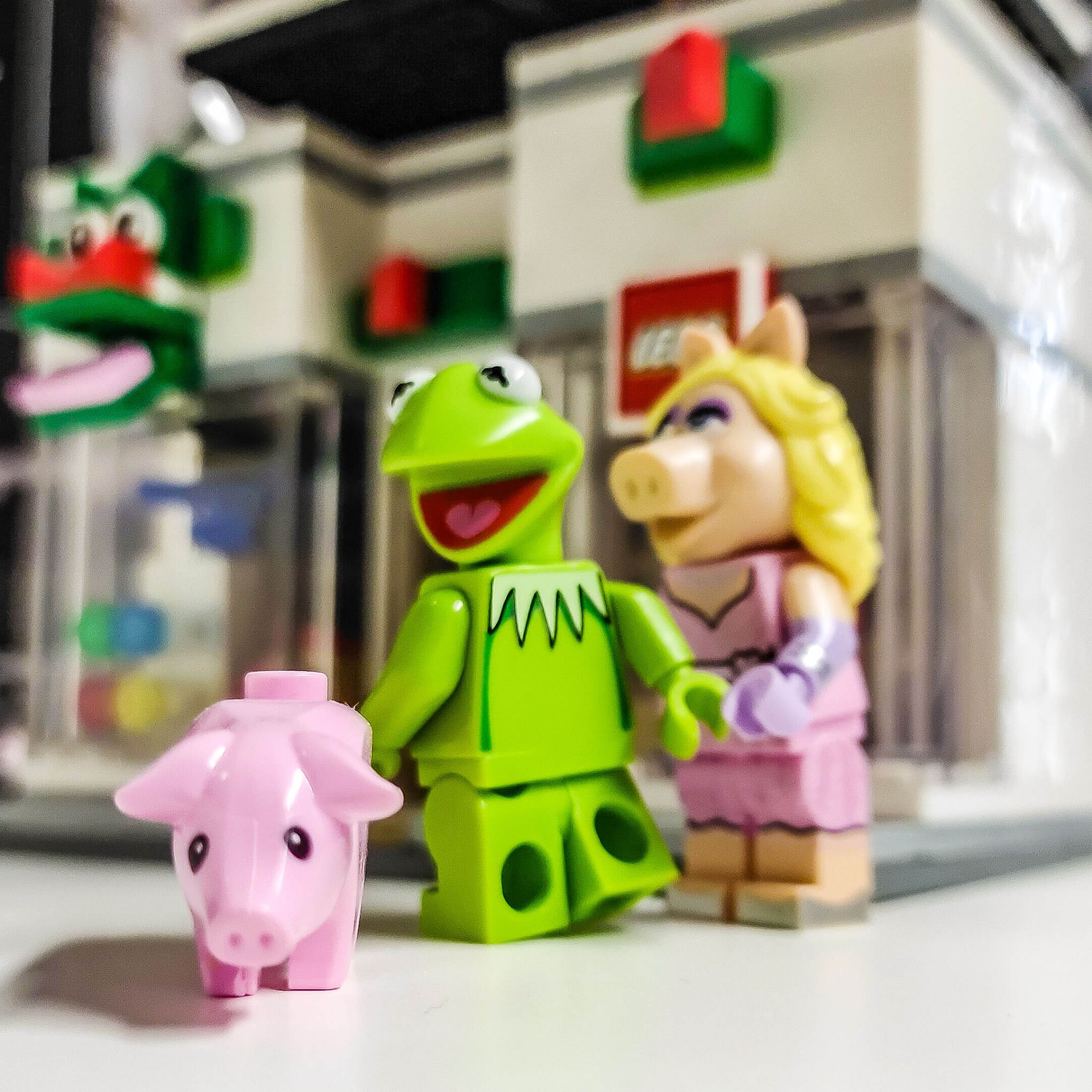 Kerm-Piggy.jpeg