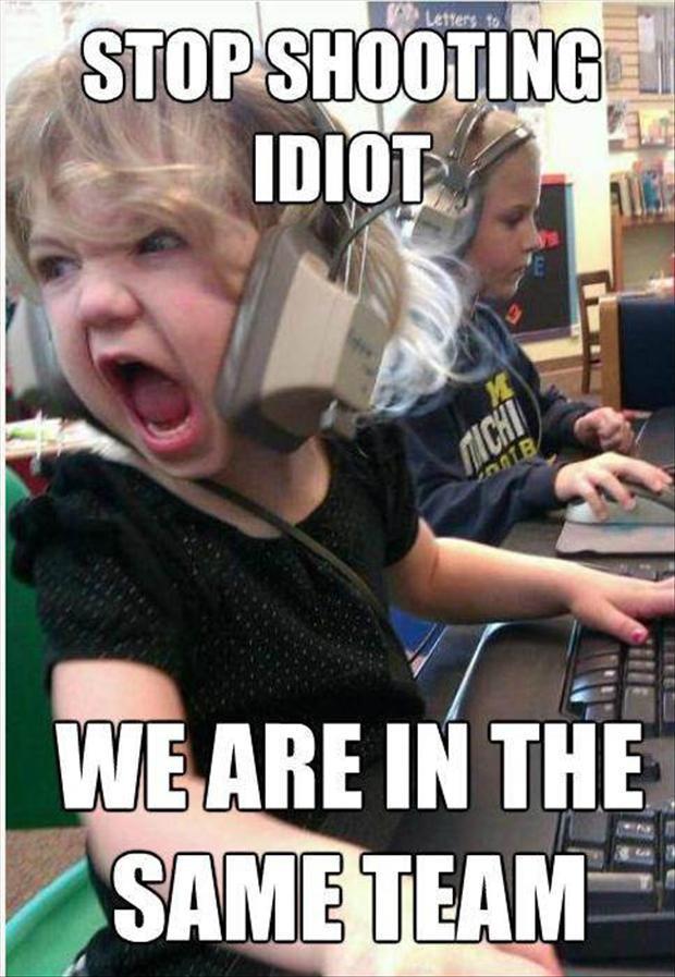kids-gaming-funny-pictures.jpg