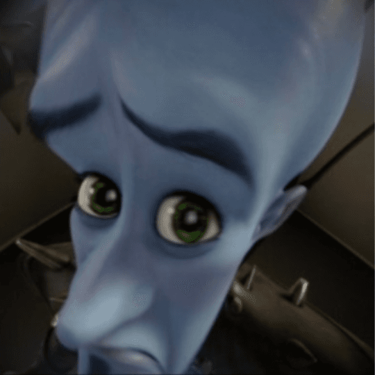 Megamind-peeking.png