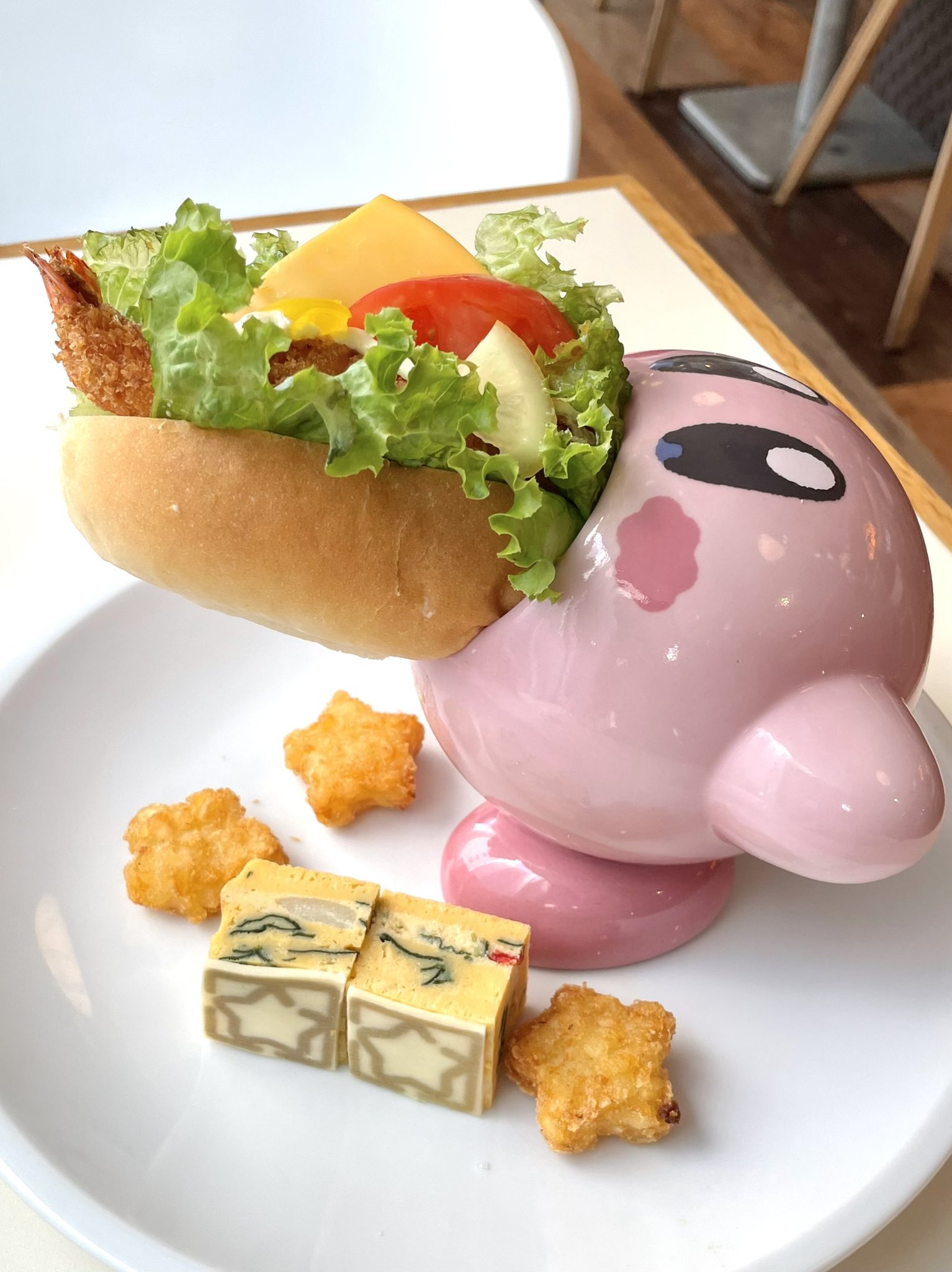 nom.jpeg