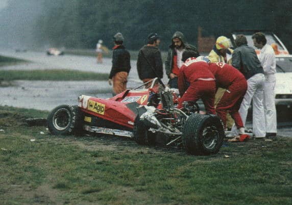 Pironi-accident-German-GP-F1-1982-Photo-Forix.jpg