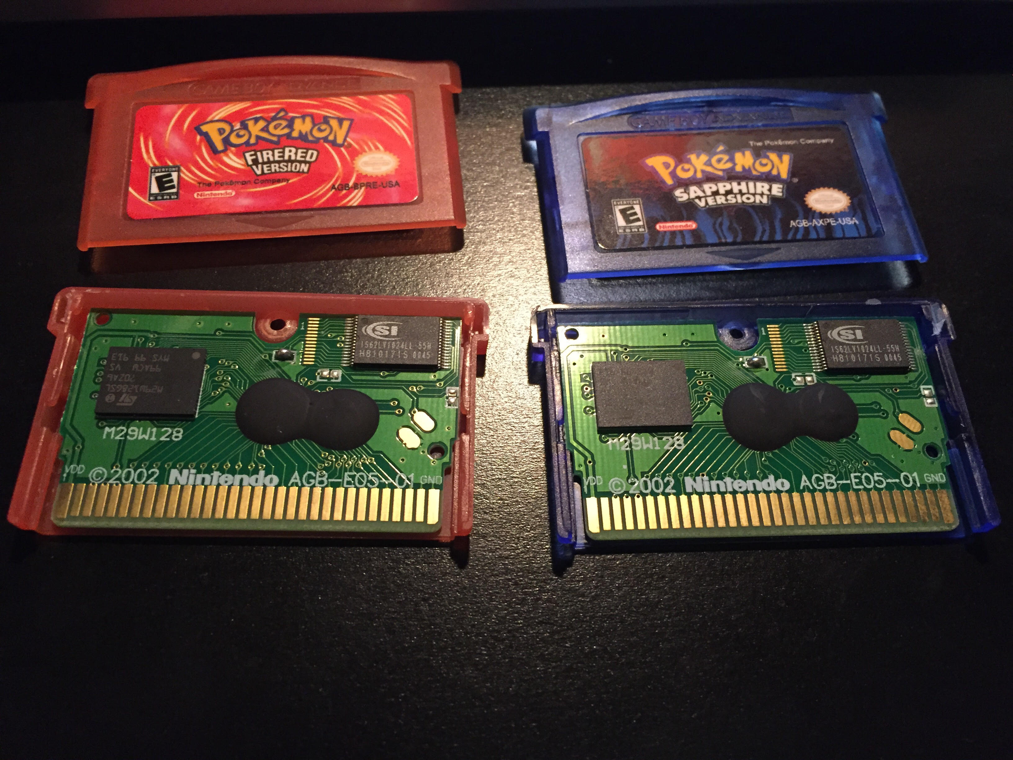 Pokemon FireRed - Fake vs Real Comparison for Gameboy Advance 