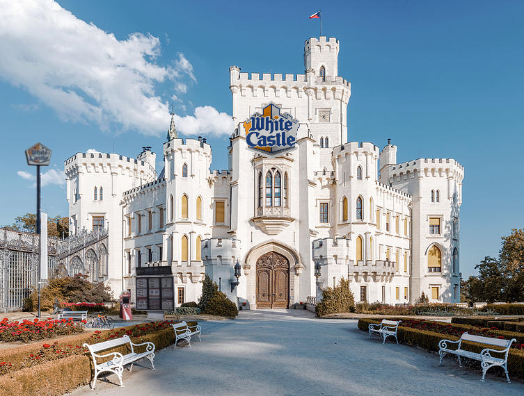 WhiteCastle.png