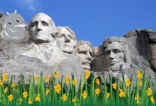 Dean_Franklin_-_06.04.03_Mount_Rushmore_Monument_(by-sa).jpg