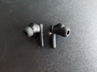 earbuds 2.jpg